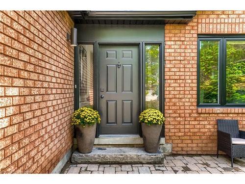 2080 Grenville Drive, Oakville, ON 