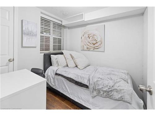 79-391 Beechgrove Drive, Scarborough, ON - Indoor Photo Showing Bedroom