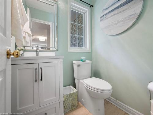 15-12 Whitedeer Road, Stoney Creek, ON - Indoor Photo Showing Bathroom