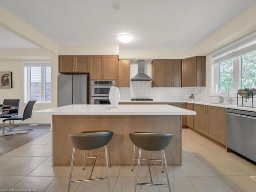 90 Broadacre Drive, Kitchener, ON - Indoor Photo Showing Kitchen