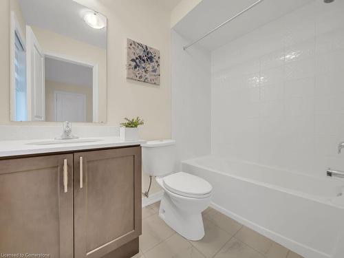 90 Broadacre Drive, Kitchener, ON - Indoor Photo Showing Bathroom