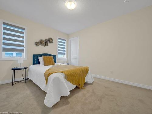 90 Broadacre Drive, Kitchener, ON - Indoor Photo Showing Bedroom