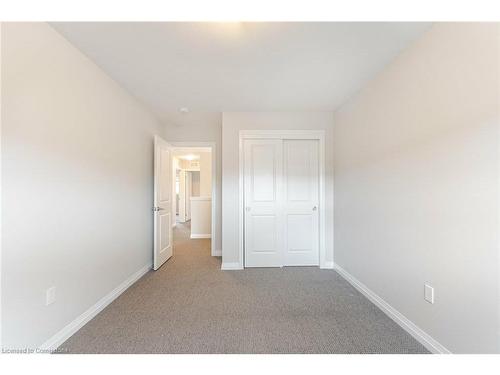 7381 Matteo Drive, Niagara Falls, ON - Indoor Photo Showing Other Room