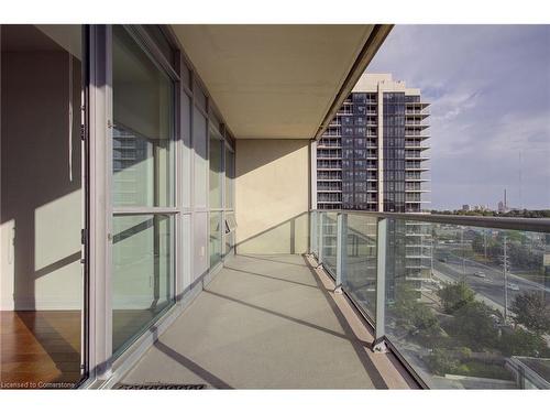 914-1055 Southdown Road, Mississauga, ON - Outdoor With Balcony With Exterior