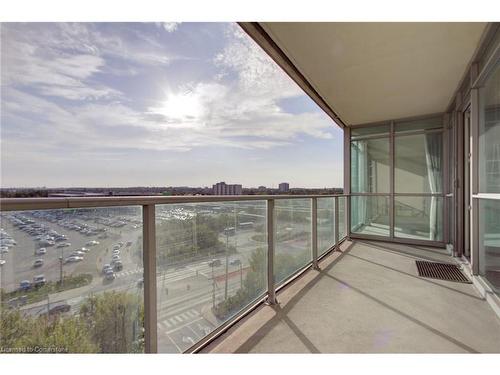 914-1055 Southdown Road, Mississauga, ON - Outdoor With Balcony With View With Exterior