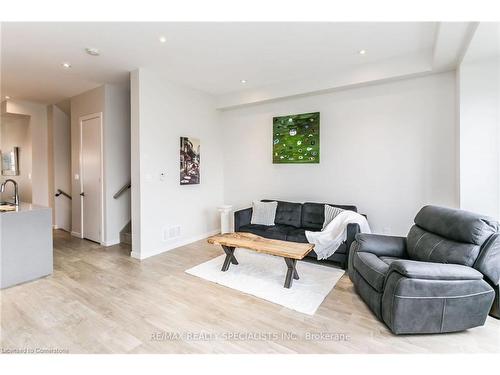 264 Vellwood Common, Oakville, ON - Indoor Photo Showing Living Room