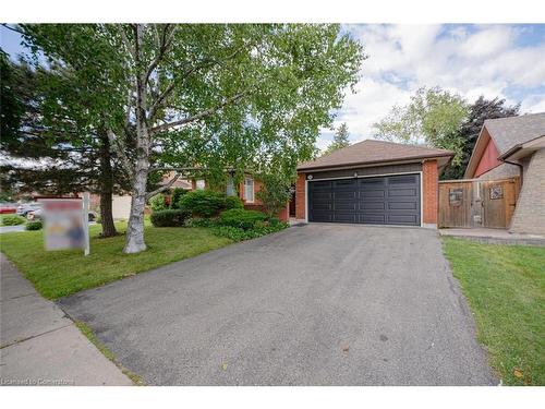 58 Blackthorn Lane, Peel, ON - Outdoor