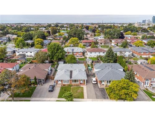 736 Consort Crescent, Mississauga, ON - Outdoor With View