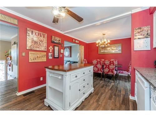 6 Ridgeview Drive, Port Perry, ON - Indoor Photo Showing Kitchen