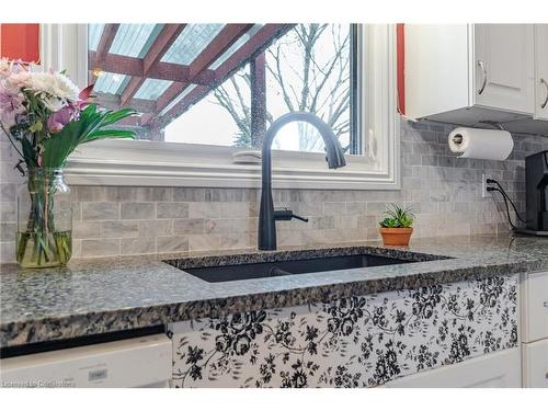 6 Ridgeview Drive, Port Perry, ON - Indoor Photo Showing Kitchen With Double Sink