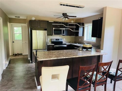 2-219 Hill Road, Mindemoya, ON - Indoor Photo Showing Kitchen