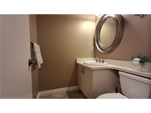 9 Trafalgar Road, Collingwood, ON - Indoor Photo Showing Bathroom