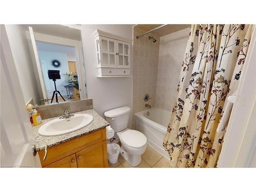 222-60 Mendelssohn Street, Toronto, ON - Indoor Photo Showing Bathroom