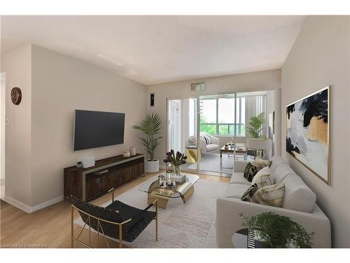 605-10 Malta Avenue, Brampton, ON - Indoor Photo Showing Living Room