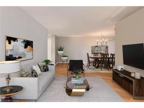 605-10 Malta Avenue, Brampton, ON - Indoor Photo Showing Living Room