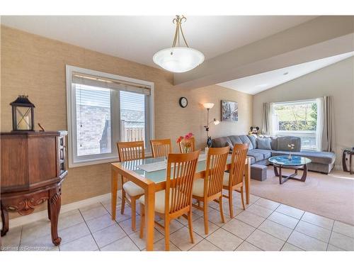 533 Langlaw Drive, Cambridge, ON - Indoor Photo Showing Dining Room