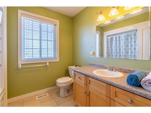 533 Langlaw Drive, Cambridge, ON - Indoor Photo Showing Bathroom