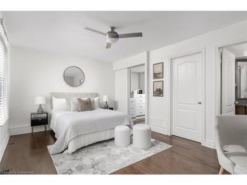 2002-12 Sudbury Street, Toronto, ON - Indoor Photo Showing Bedroom