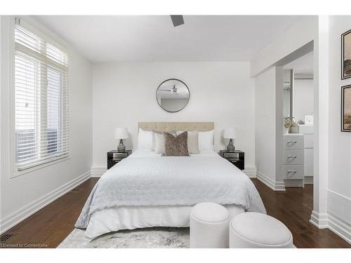 2002-12 Sudbury Street, Toronto, ON - Indoor Photo Showing Bedroom