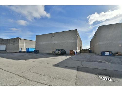 5010 South Service Road, Burlington, ON 