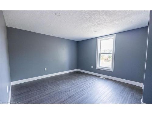 139 Superior Street, Brantford, ON - Indoor Photo Showing Other Room