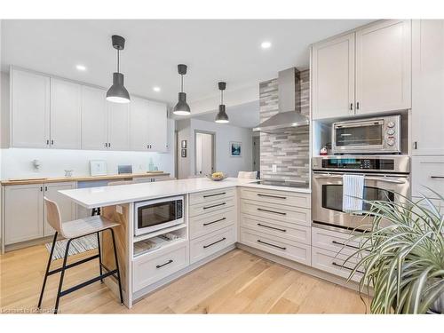 13851 Norton Line, Thamesville, ON - Indoor Photo Showing Kitchen With Upgraded Kitchen