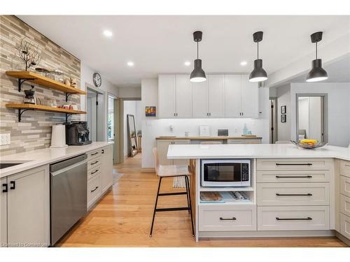 13851 Norton Line, Thamesville, ON - Indoor Photo Showing Kitchen With Upgraded Kitchen