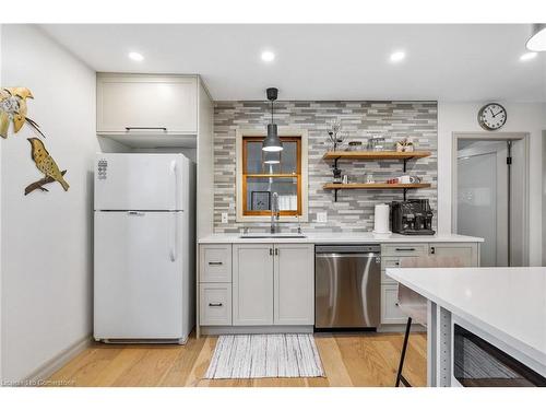 13851 Norton Line, Thamesville, ON - Indoor Photo Showing Kitchen