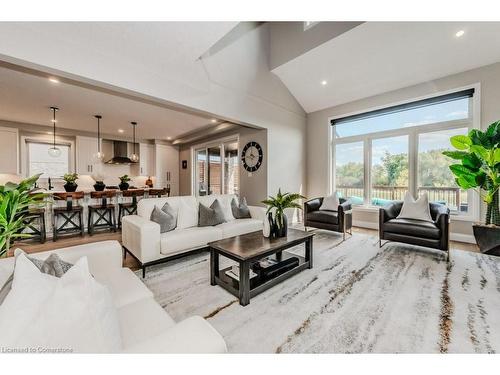 71 Hopewell Crossing Drive, Breslau, ON - Indoor Photo Showing Living Room