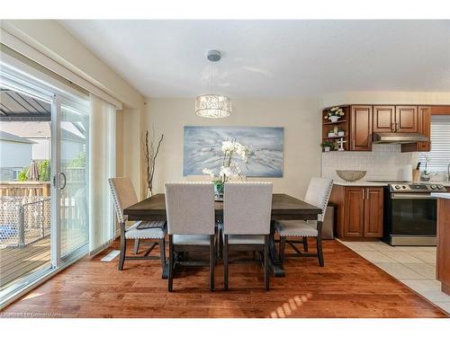 72 Broadoaks Drive, Cambridge, ON - Indoor Photo Showing Dining Room