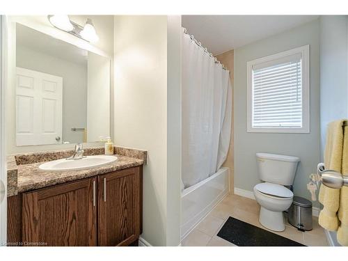 72 Broadoaks Drive, Cambridge, ON - Indoor Photo Showing Bathroom