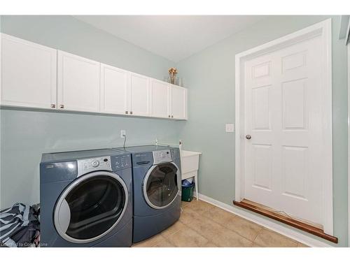 4 Listcreek Road, Brampton, ON - Indoor Photo Showing Laundry Room