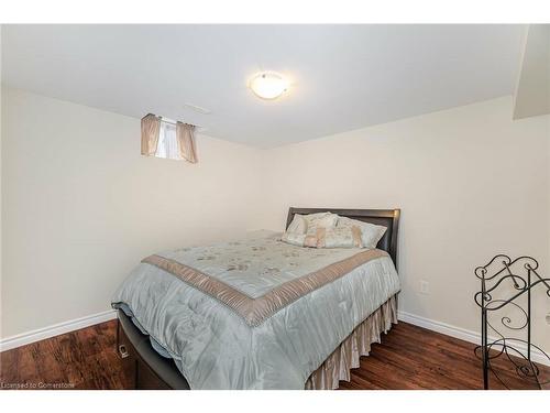 4 Listcreek Road, Brampton, ON - Indoor Photo Showing Bedroom