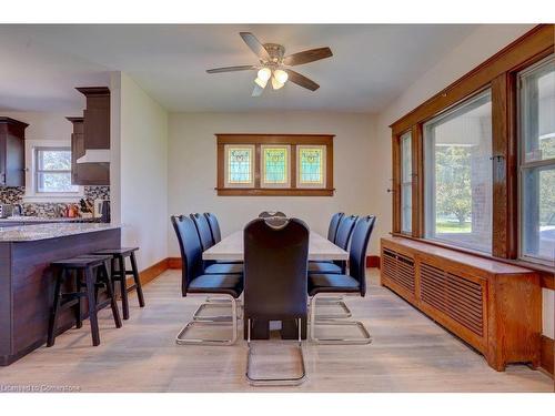 14994 Niagara River Parkway, Niagara Falls, ON - Indoor Photo Showing Dining Room