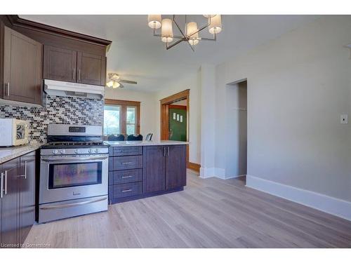 14994 Niagara River Parkway, Niagara Falls, ON - Indoor Photo Showing Kitchen