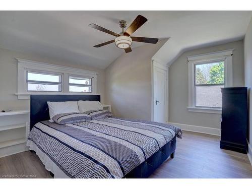 14994 Niagara River Parkway, Niagara Falls, ON - Indoor Photo Showing Bedroom