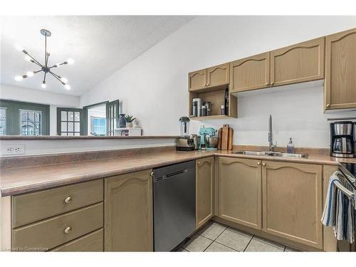 409-4005 Kilmer Drive, Burlington, ON - Indoor Photo Showing Kitchen With Double Sink