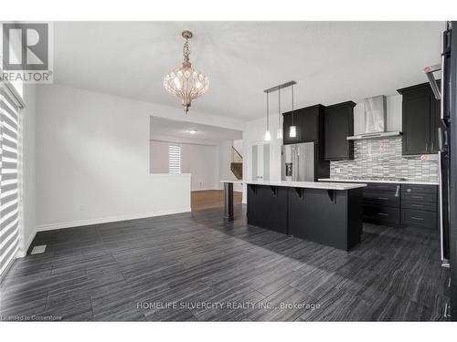 13 Hartfield Street, Ingersoll, ON - Indoor Photo Showing Kitchen With Upgraded Kitchen