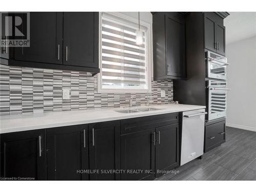 13 Hartfield Street, Ingersoll, ON - Indoor Photo Showing Kitchen With Double Sink With Upgraded Kitchen