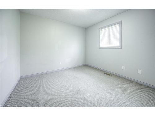 119 Wendy Court, Cambridge, ON - Indoor Photo Showing Other Room