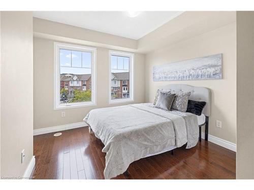 22-5625 Oscar Peterson Boulevard, Mississauga, ON - Indoor Photo Showing Bedroom