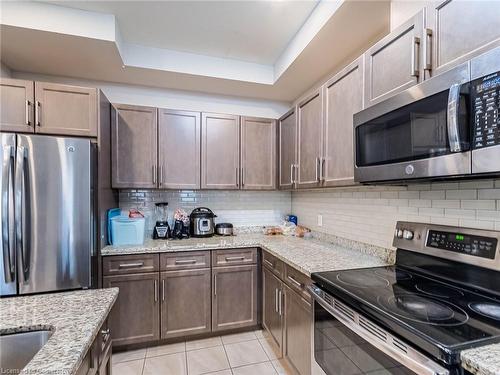 61 Sonoma Valley Crescent, Hamilton, ON - Indoor Photo Showing Kitchen With Stainless Steel Kitchen With Upgraded Kitchen