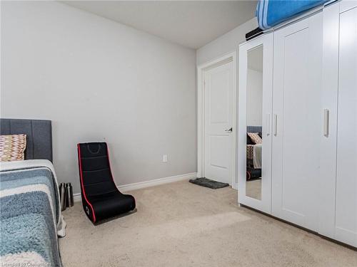 61 Sonoma Valley Crescent, Hamilton, ON - Indoor Photo Showing Bedroom