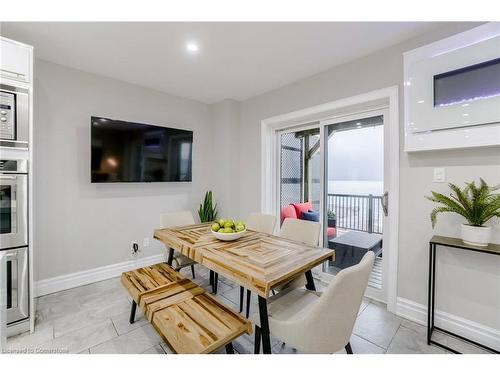 53 Windemere Road, Stoney Creek, ON - Indoor Photo Showing Dining Room