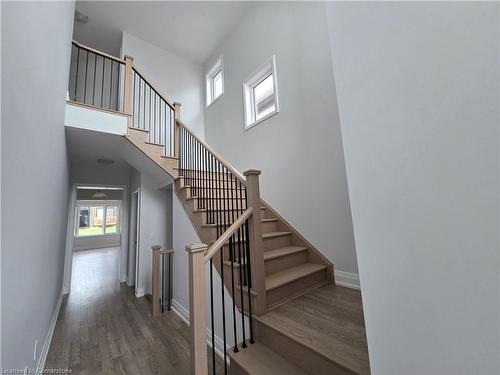 813 Knights Lane, Woodstock, ON - Indoor Photo Showing Other Room