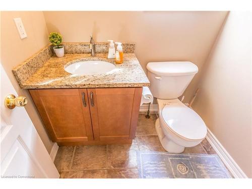 8 Playfair Court, Ancaster, ON - Indoor Photo Showing Bathroom