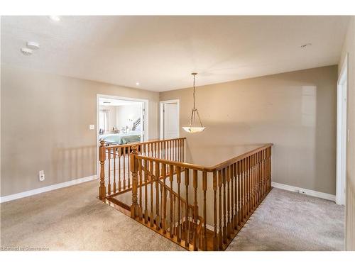 8 Playfair Court, Ancaster, ON - Indoor Photo Showing Other Room