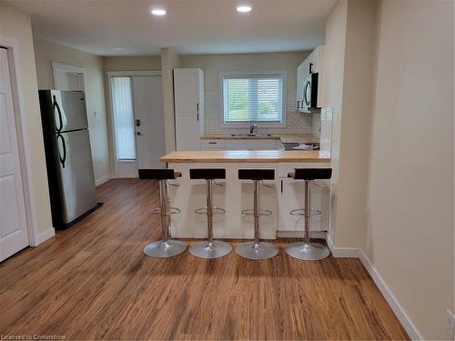 553 Oxbow Crescent, Collingwood, ON - Indoor Photo Showing Kitchen