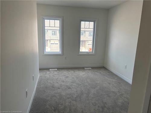 119 Masters Street, Welland, ON - Indoor Photo Showing Other Room