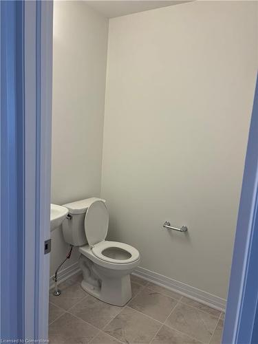 119 Masters Street, Welland, ON - Indoor Photo Showing Bathroom